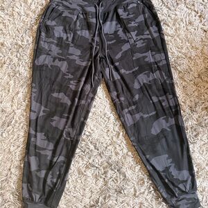 Livi for Lane Bryant Camouflage Joggers - Dark Gray and Black